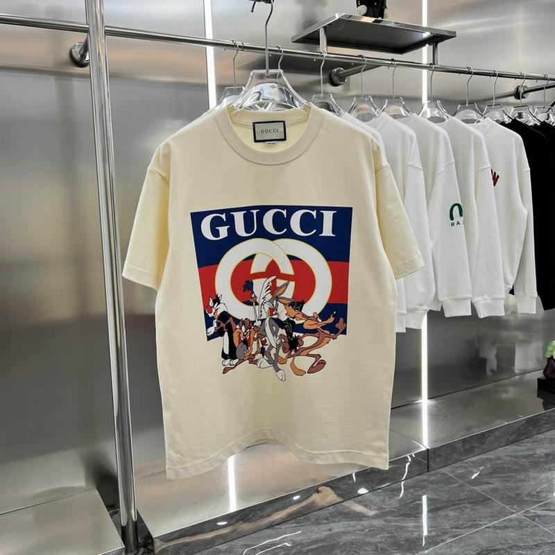 Gucci Men's T-shirts 111